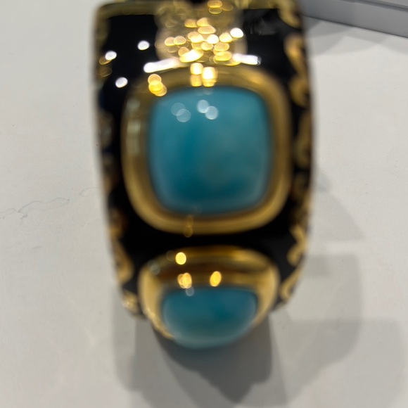 Elegant Gold and Blue Women's Bracelet - Picture 7 of 8